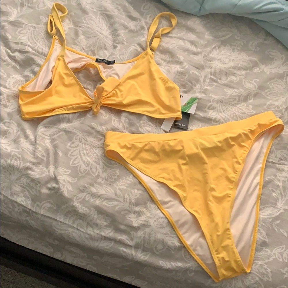 NASTY GAL yellow plus size bikini